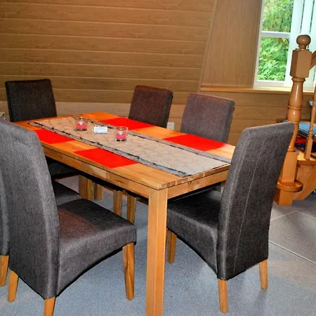 Heidekaefer Ferienhaus Eichhoernchen Apartman Kirchlinteln